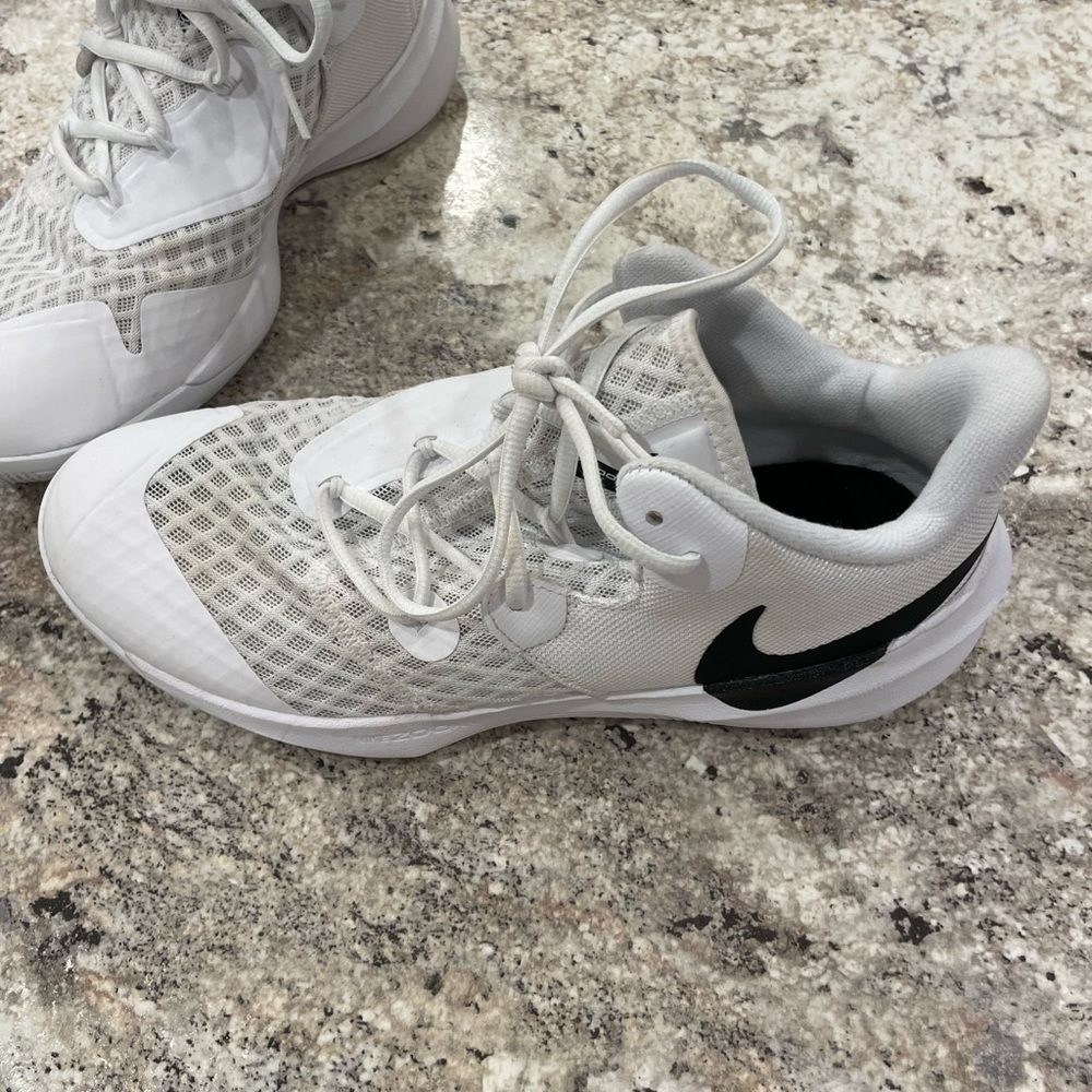 Nike Zoom Hypercourt Volleyball Shoe